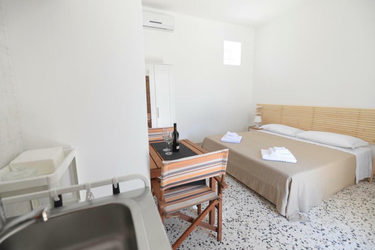 Hostal Jardinu Noto Exterior foto